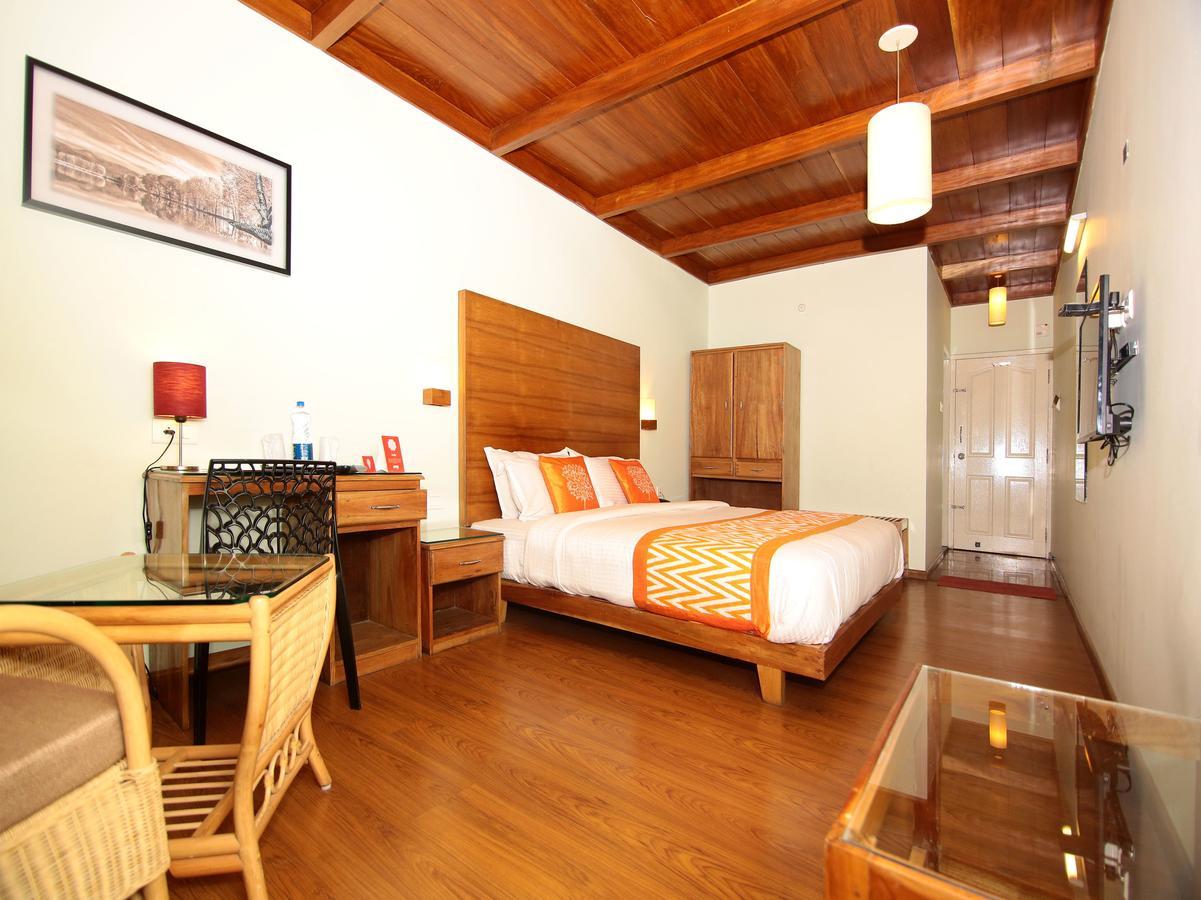 Sn Hotel Munnar Esterno foto