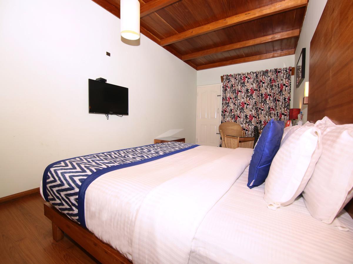 Sn Hotel Munnar Esterno foto