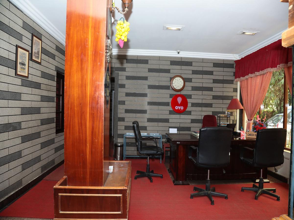 Sn Hotel Munnar Esterno foto
